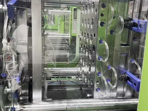 Injection trial machine