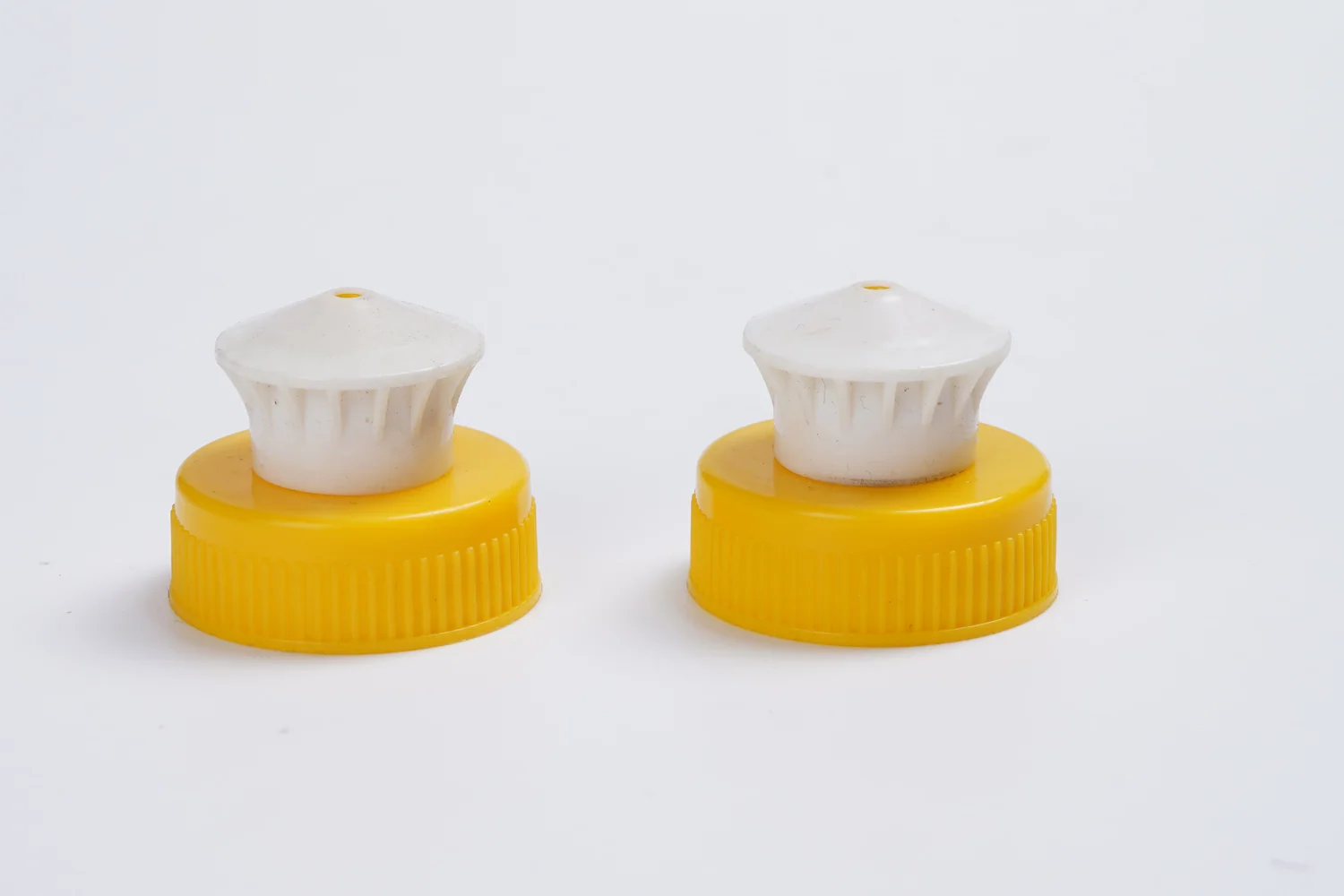 Two‑color cap sample
