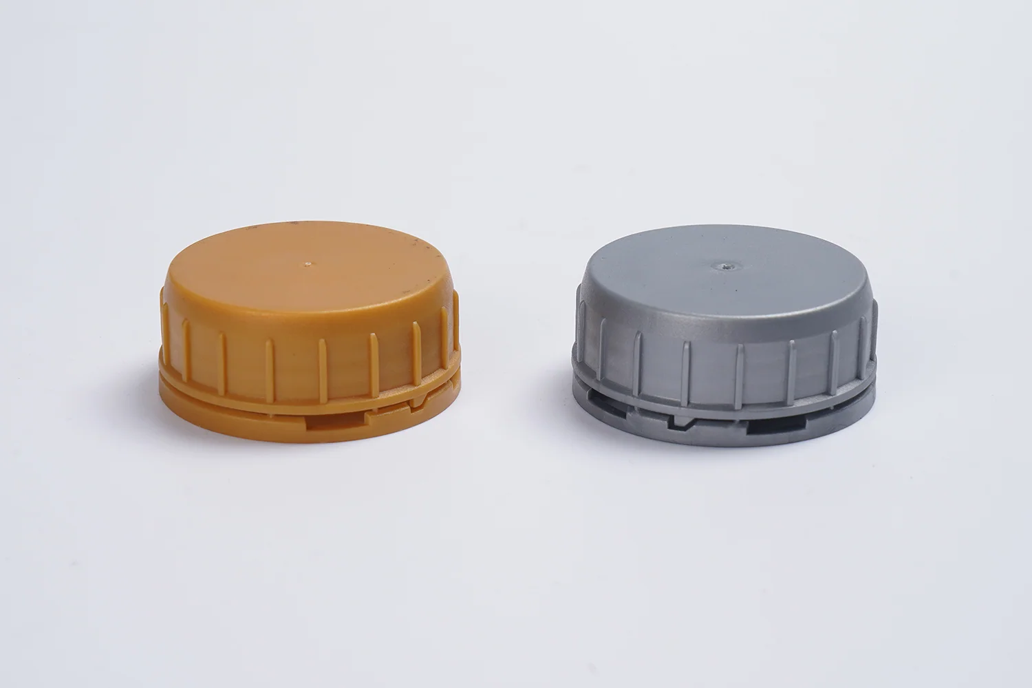 Disc top oil closure